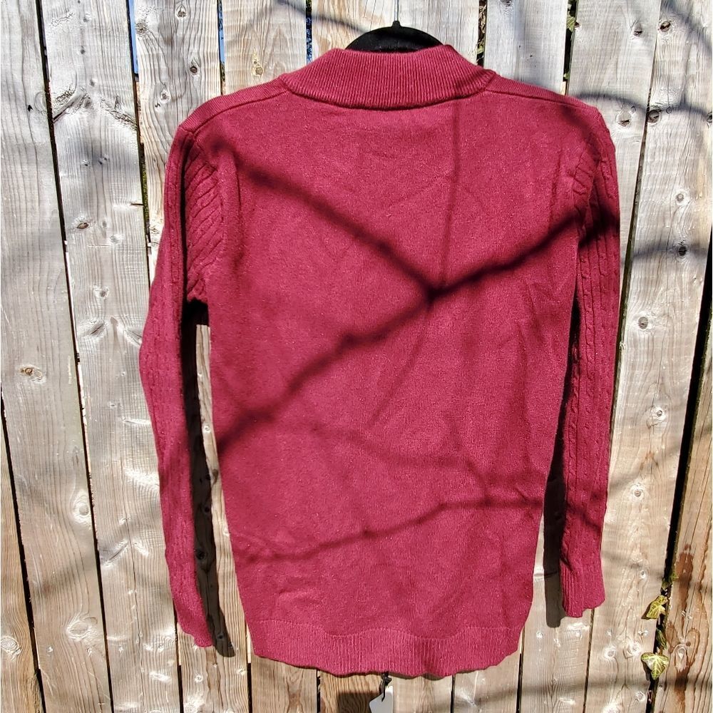 Red Sweater - Picture 5 of 8